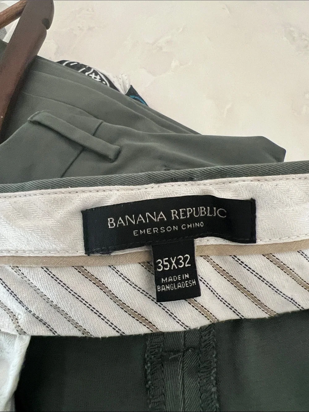 Banana Republic Dark Green Flat Front Men's Shorts